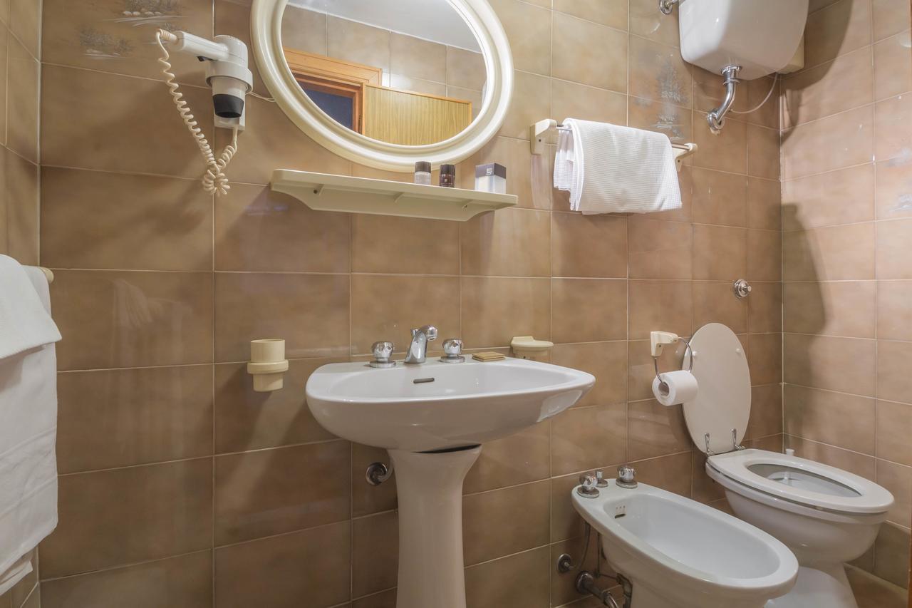 Hotel Alle Vecchie Arcate Pescasseroli Εξωτερικό φωτογραφία
